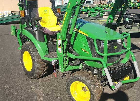 Image of John Deere 2025R equipment image 2