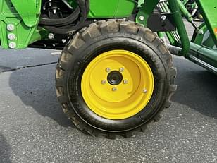 Main image John Deere 2025R 10