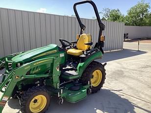 Main image John Deere 2025R 11