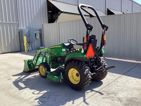 Image of John Deere 2025R equipment image 2