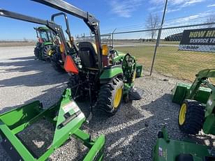 Main image John Deere 2025R 5