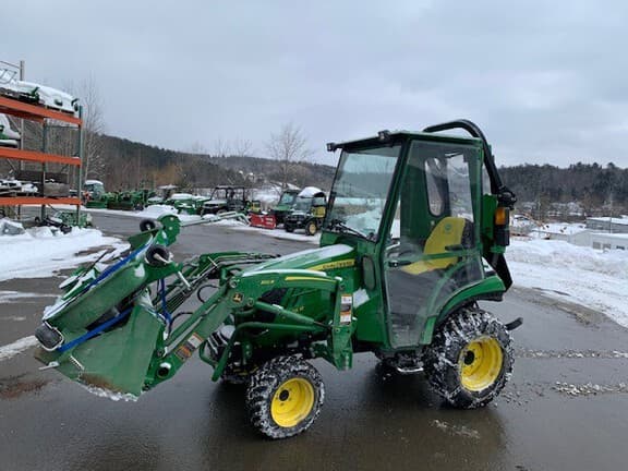 Image of John Deere 2025R Primary image