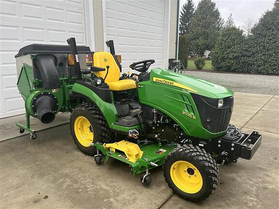 Image of John Deere 2025R equipment image 2