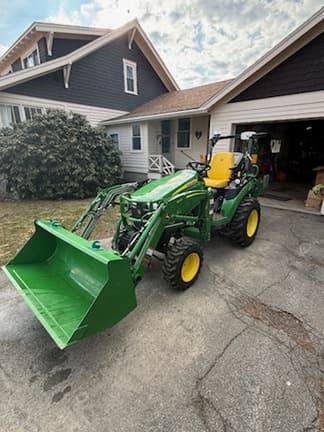 Image of John Deere 2025R Primary image