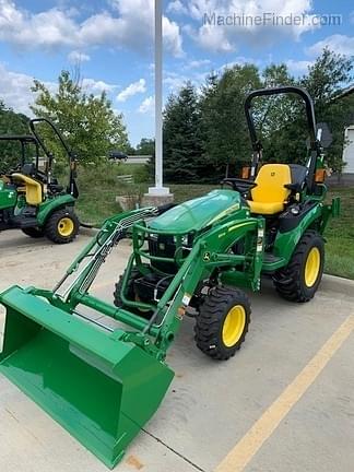 Image of John Deere 2025R equipment image 3