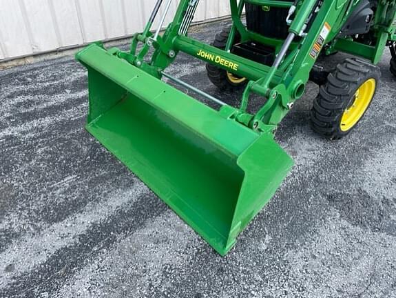 Main image John Deere 2032R 6