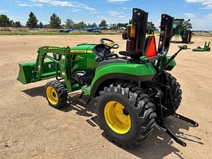 Main image John Deere 2032R 4