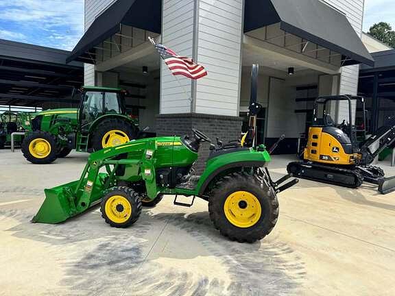 Image of John Deere 2032R equipment image 3