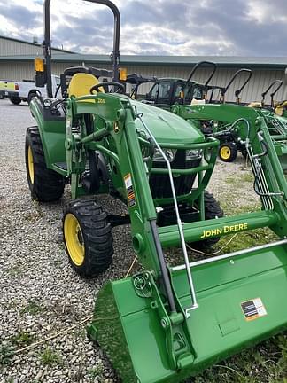 Image of John Deere 2032R Image 1