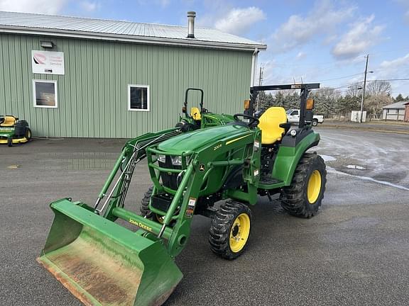 Image of John Deere 2032R Primary image