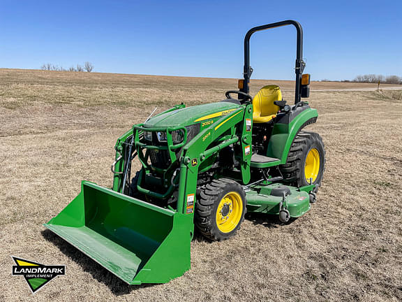 Image of John Deere 2032R Primary image