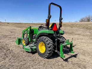 Main image John Deere 2032R 7