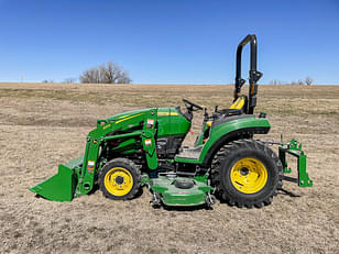 Main image John Deere 2032R 8