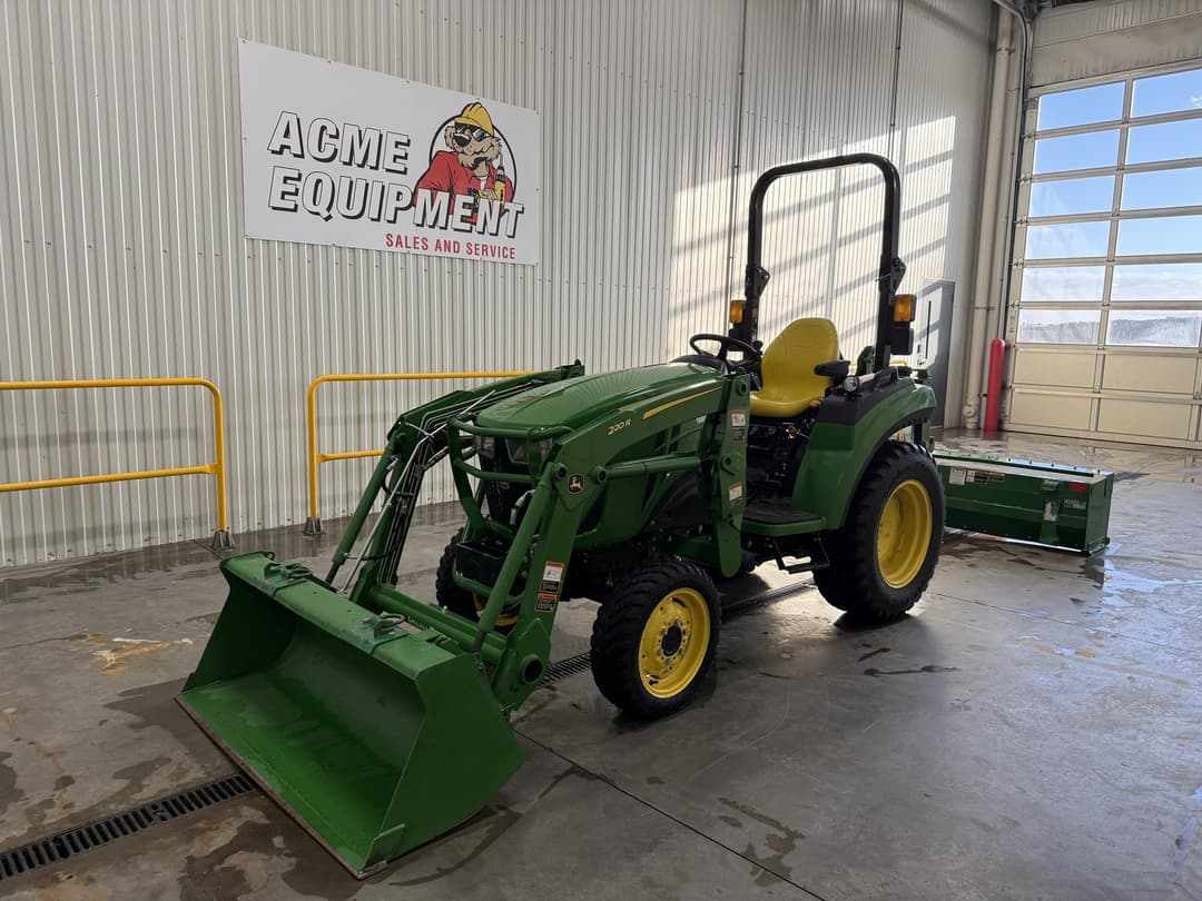 Image of John Deere 2032R Primary image