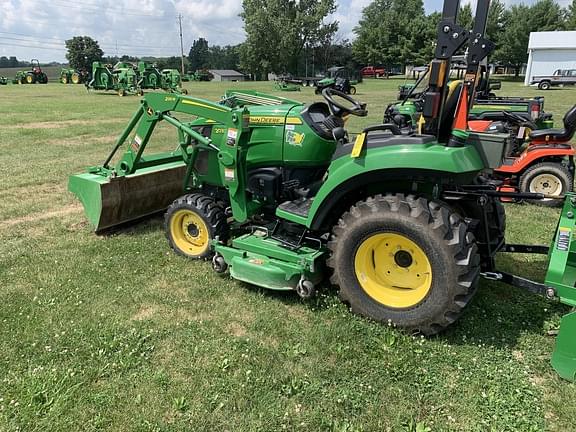 Image of John Deere 2032R Primary image