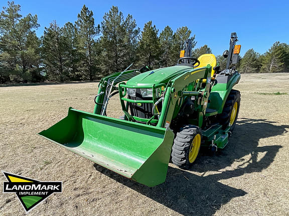 Image of John Deere 2032R Primary image