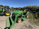 2022 John Deere 2032R Image