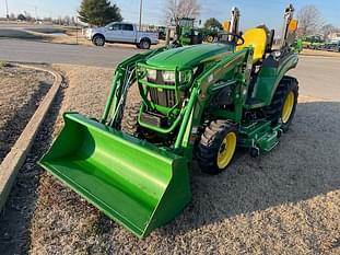 2022 John Deere 2032R Equipment Image0