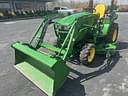 2022 John Deere 2032R Image