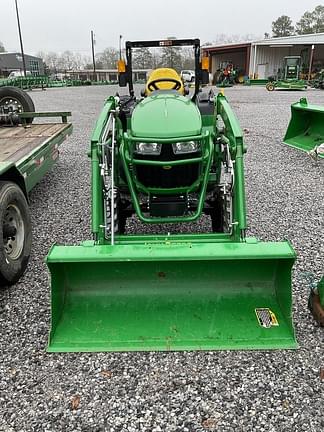 Image of John Deere 2038R equipment image 2