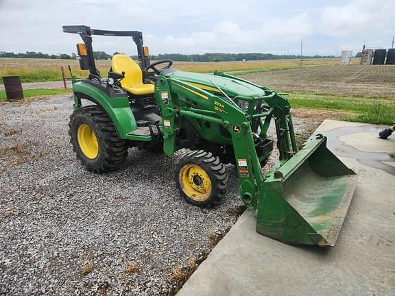 Image of John Deere 2038R Primary image