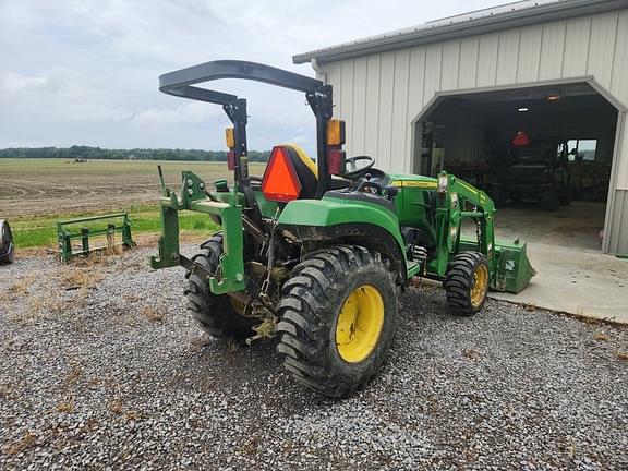 Image of John Deere 2038R equipment image 2