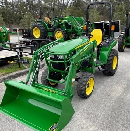 2025 John Deere 2038R Equipment Image0