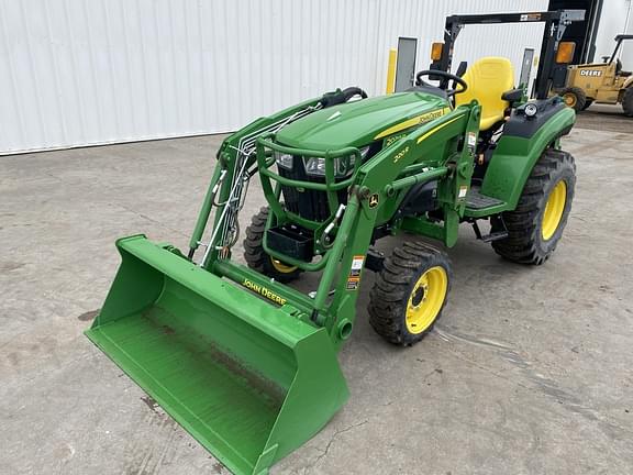 Image of John Deere 2038R equipment image 2