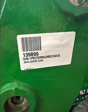 Image of John Deere 2038R equipment image 4