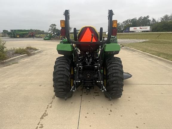 Image of John Deere 2038R equipment image 2