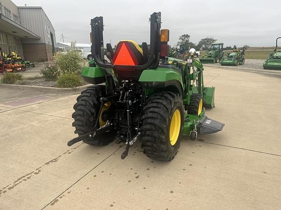 Image of John Deere 2038R equipment image 3