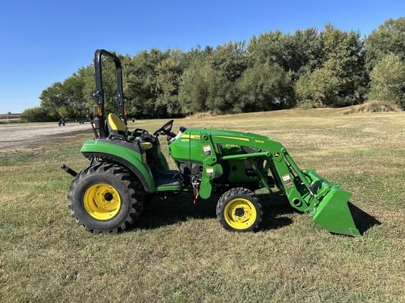 Image of John Deere 2038R equipment image 1