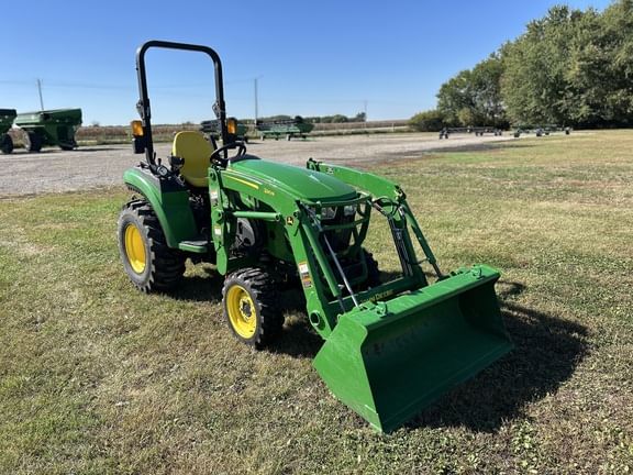 Main image John Deere 2038R