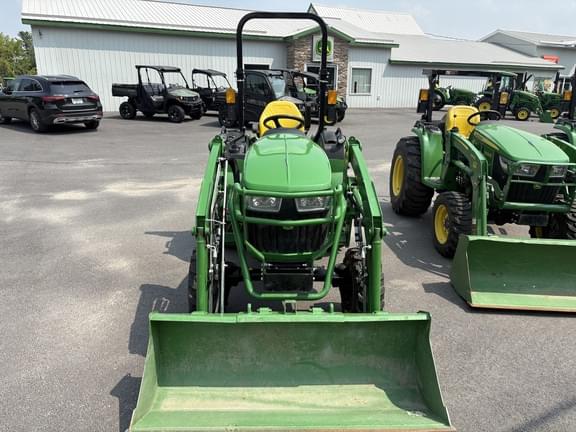 Image of John Deere 2038R equipment image 3
