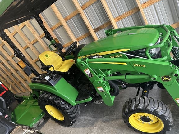 Image of John Deere 2038R equipment image 1