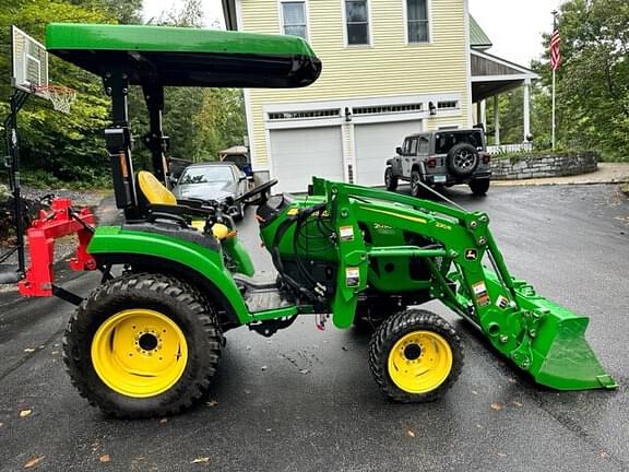 2022 John Deere 2038R Equipment Image0