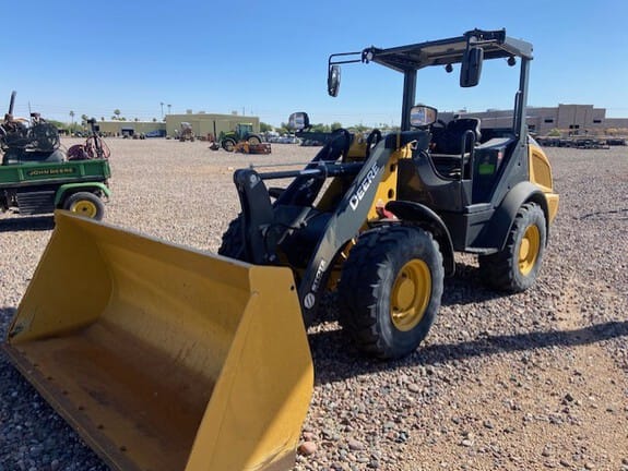 2022 John Deere 204L Equipment Image0