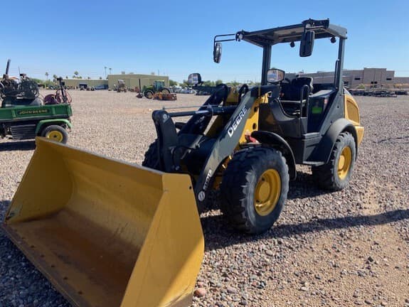 Image of John Deere 204L Primary image