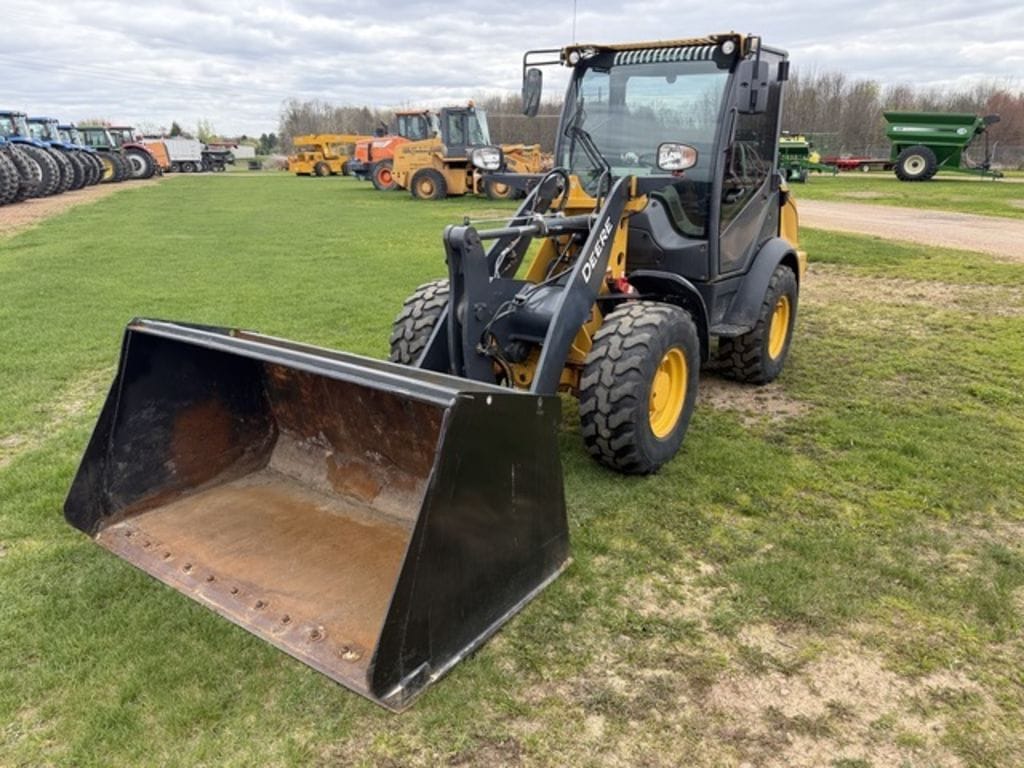 2022 John Deere 204L Equipment Image0