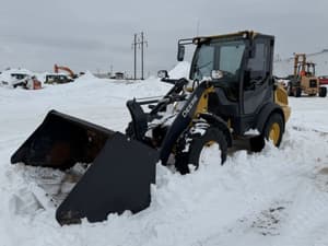 2022 John Deere 204L Image