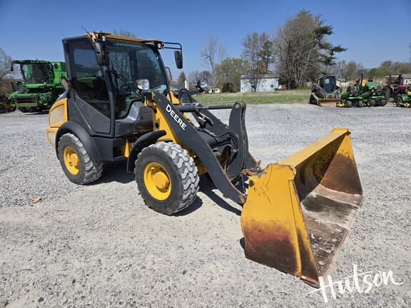 Image of John Deere 204L Primary image