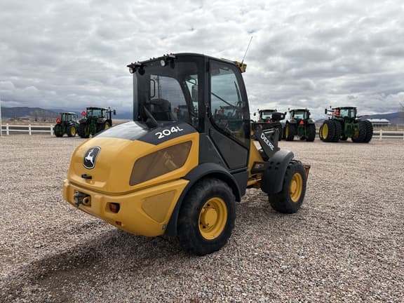 Image of John Deere 204L equipment image 4