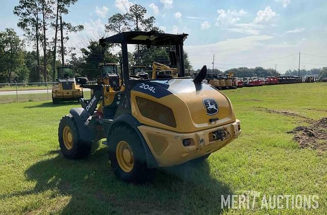Image of John Deere 204L equipment image 2