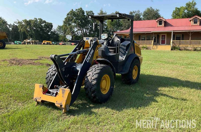 Image of John Deere 204L Primary image