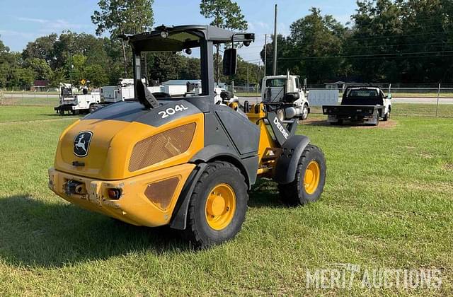 Image of John Deere 204L equipment image 4