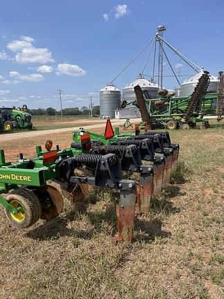 Image of John Deere 2100 Primary image