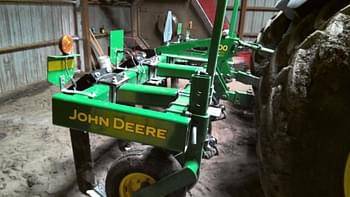 2022 John Deere 2100 Equipment Image0