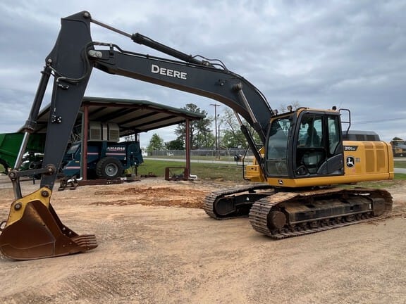 2022 John Deere 210G LC Equipment Image0