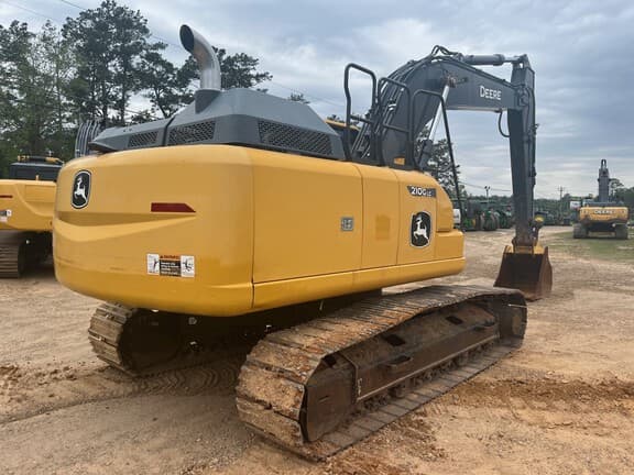 Image of John Deere 210G LC equipment image 2