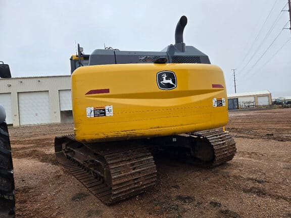 Image of John Deere 210GLC equipment image 2